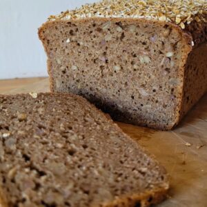 Dänisches Roggenbrot mit Sauerteig