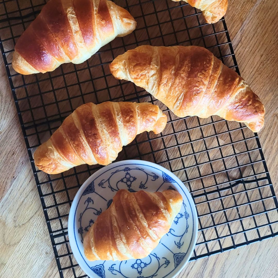 Croissant Grundrezept: Plunderteig mit Sauerteig