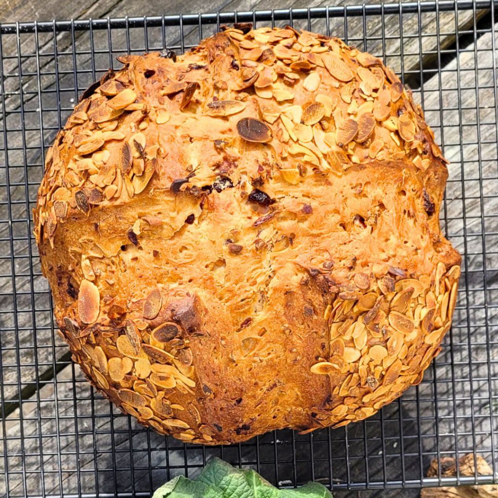 easter bread with almonds and raisins