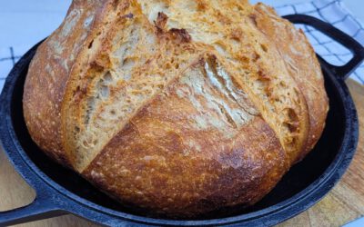 Sauerteigbrot im Topf backen – So geht’s!