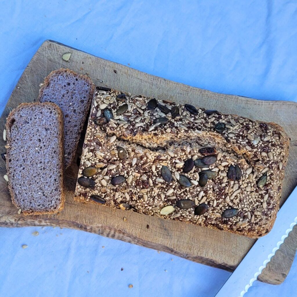 Buchweizenbrot aus drei Zutaten