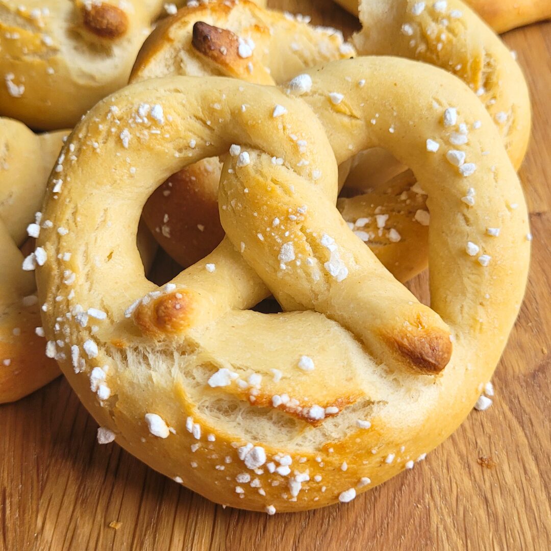 Rezept für Martinsbrezeln mit Sauerteig - wie vom Bäcker